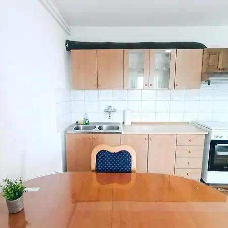 Perfect * לובליאנה